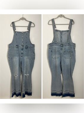 NEW Arizona Jean Company XXL Distressed Denim Flared Overalls In Medium Triumph